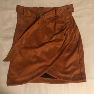 Camel/Copper mini skirt with belt and slit